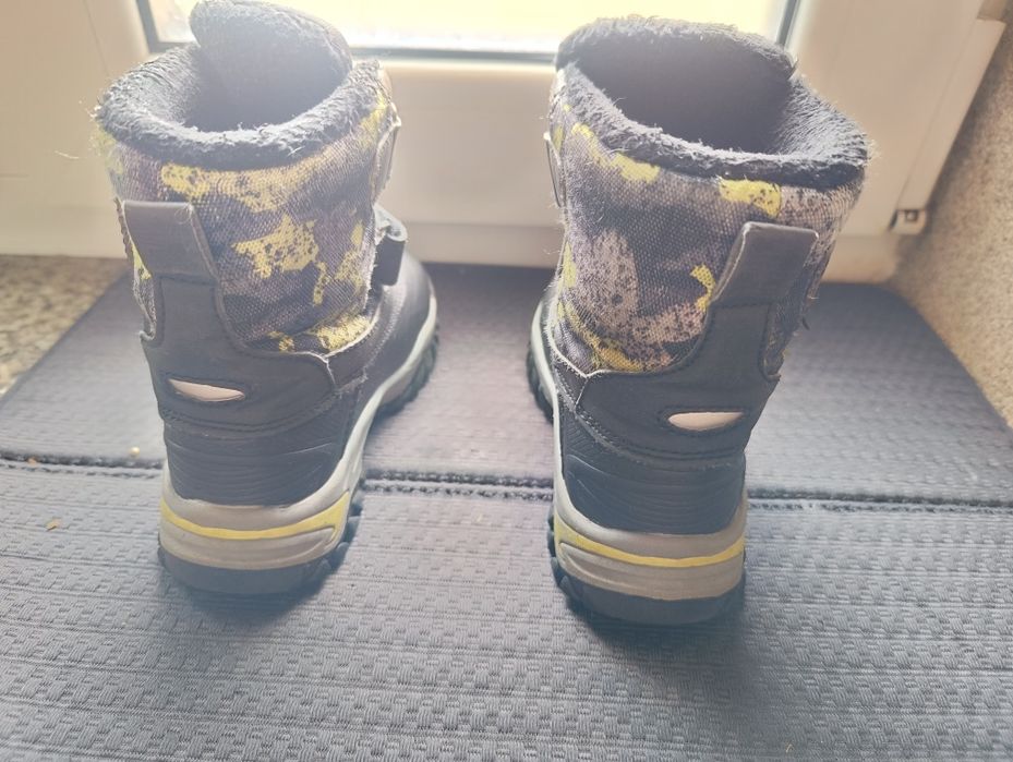 Buty zimowe dla chłopca rozm 26