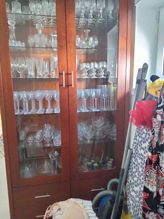 Vendo conjunto ou venda individual de móveis + sofás