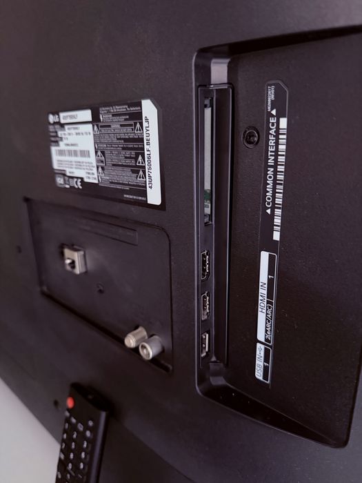 TV LG 43” UHD 4K