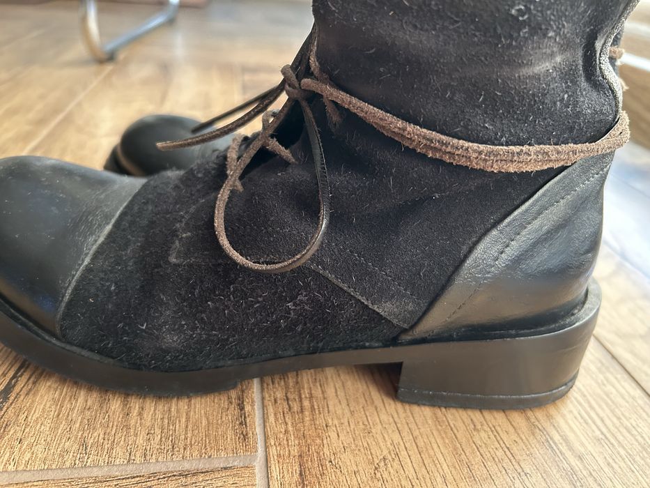Zamszowe jesienne  buty Venezia r 37