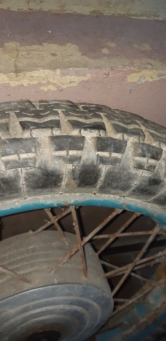 колесо R18 с покрышкой иж бу