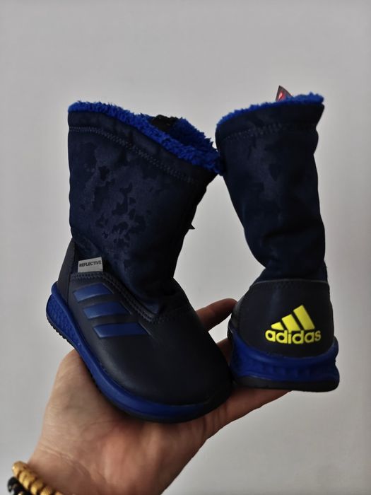 Adidas śniegowce dla dziecka wodoodporne ocieplane 21/13,3 cm