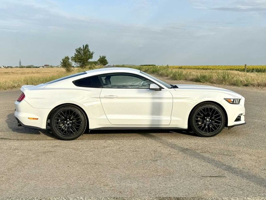 Ford Mustang Ecoboost 2015 рік
