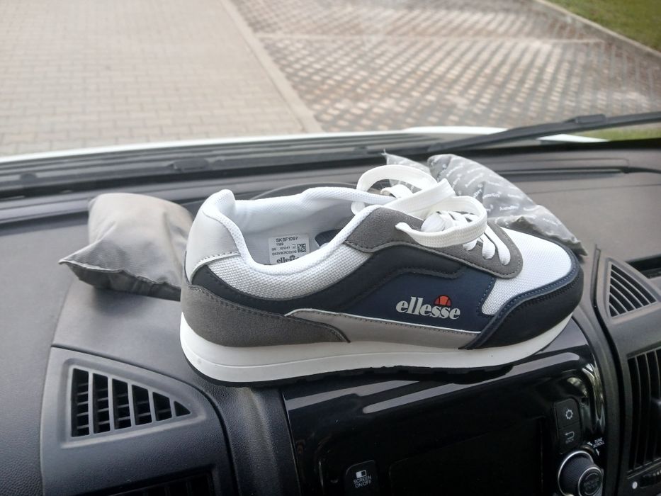 Buty damskie Ellesse rozmiar 39
