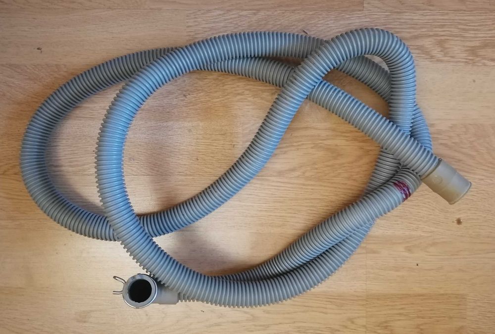 Electrolux ews 1046.шланг зливу внутрішній.