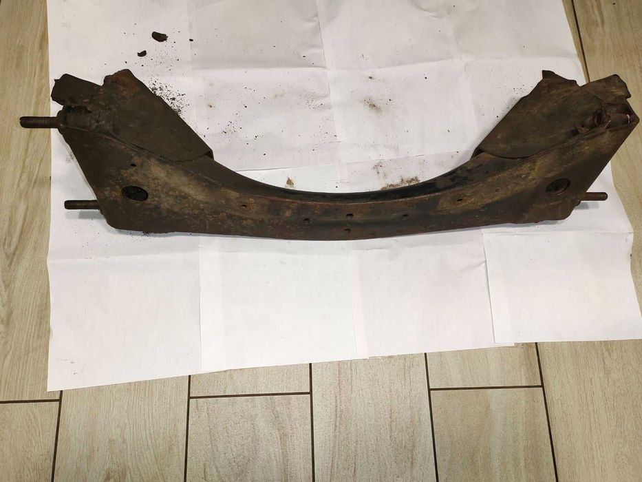 Балка ВАЗ 2101-2107: 200 грн. - Балки підвіски Богуслав на Olx