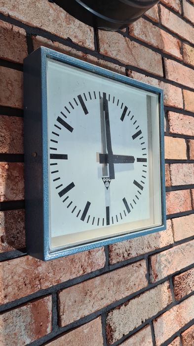 Zegar przemysłowy PRAGOTRON | systemowy | lata 60.–70