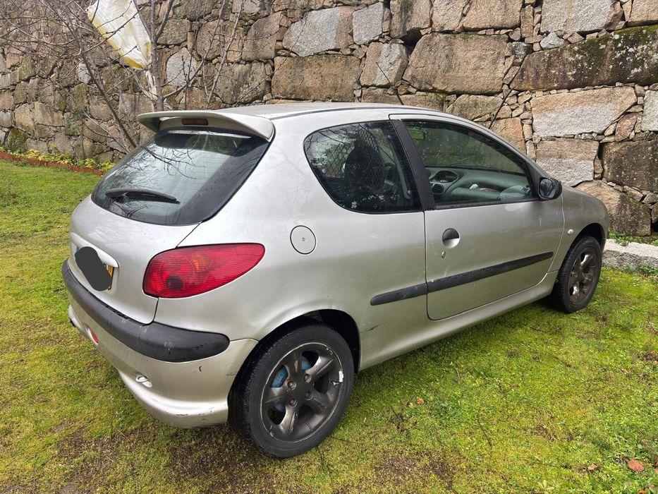 Peugeot 206 comercial