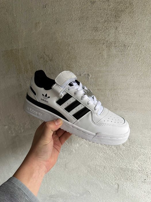 Кросівки Adidas Forum 84 Low White Black (36)