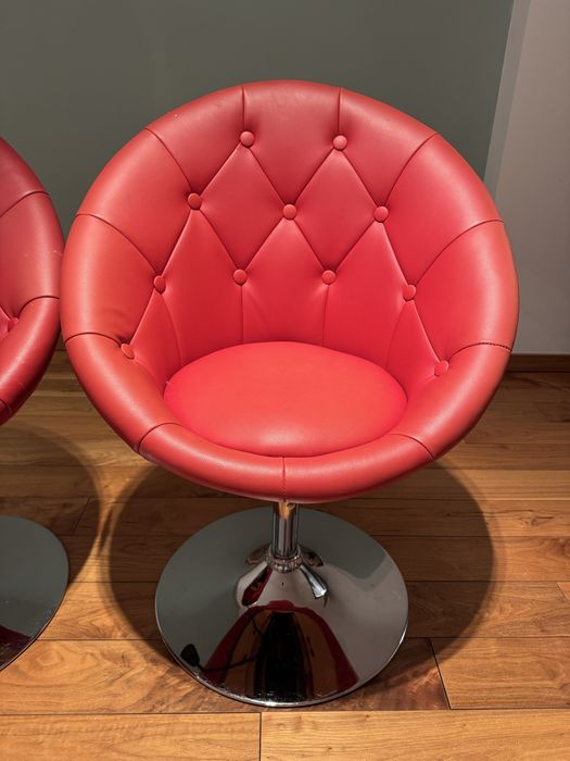 Крісло червоне