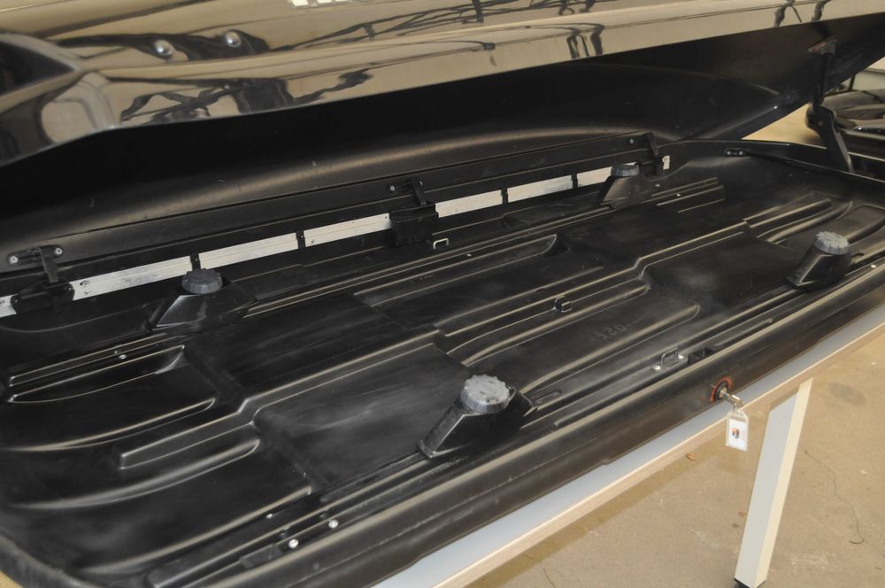 Box dachowy Thule Spirit 780