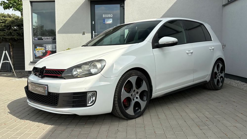 Volkswagen Golf 2.0 GTI | DSG | Stan BDB |