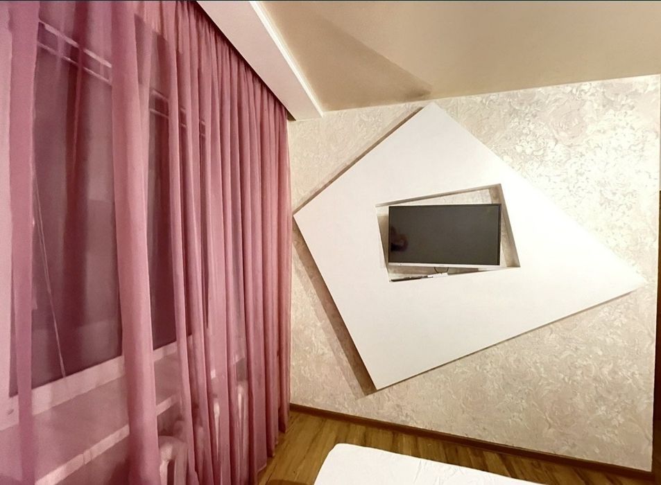 1-к Кв милая квартирка на Пр Гагарина 92, Шевченківський