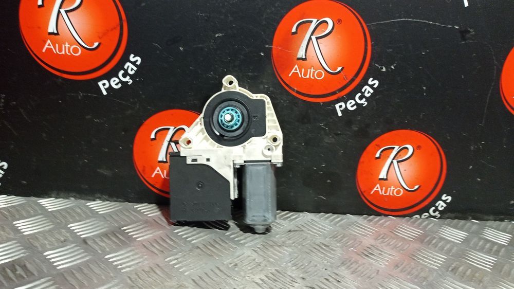Motor Do Elevador Porta F.D Volkswagen Scirocco (137, 138)