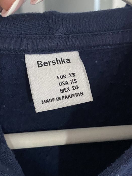 Granatowa bluza na zamek oversize