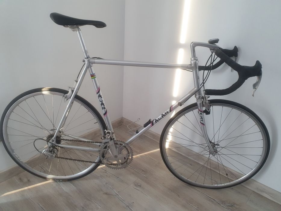 Rower szosowy Alan Campagnolo