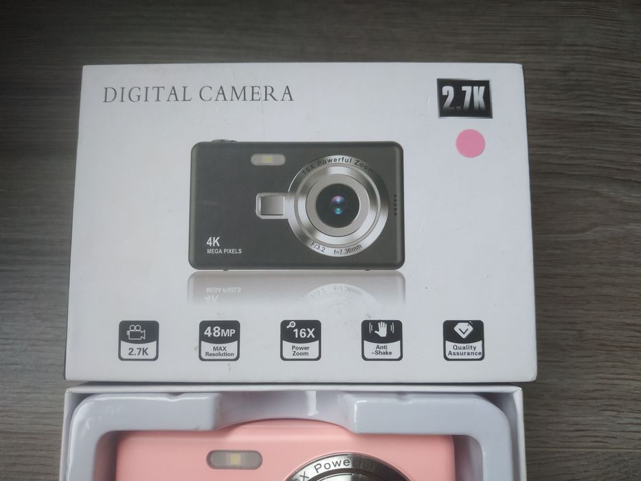 Цифровий фотоапарат 4К