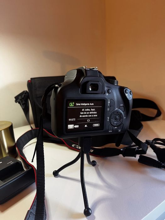 Canon Eos 4000D nova