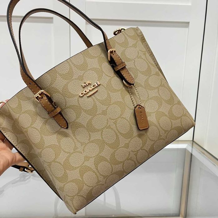 Сумка Coach mollie tote 25см