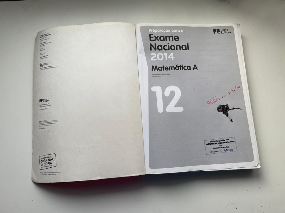 Livro exame Matemática A