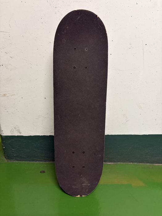 Skateboard em bom estado