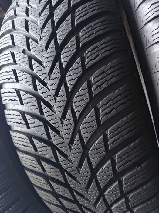 Шини 25року Nokian r17 215/65 103Н XL Фінські продаються комплект