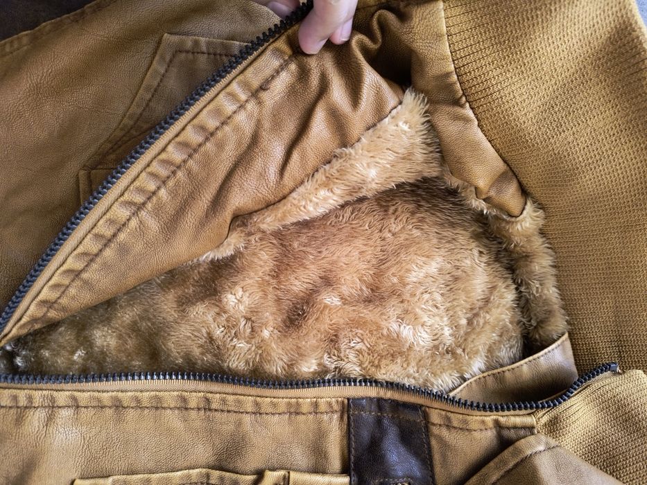 Męska brązowa kurtka ze sztucznej skóry M