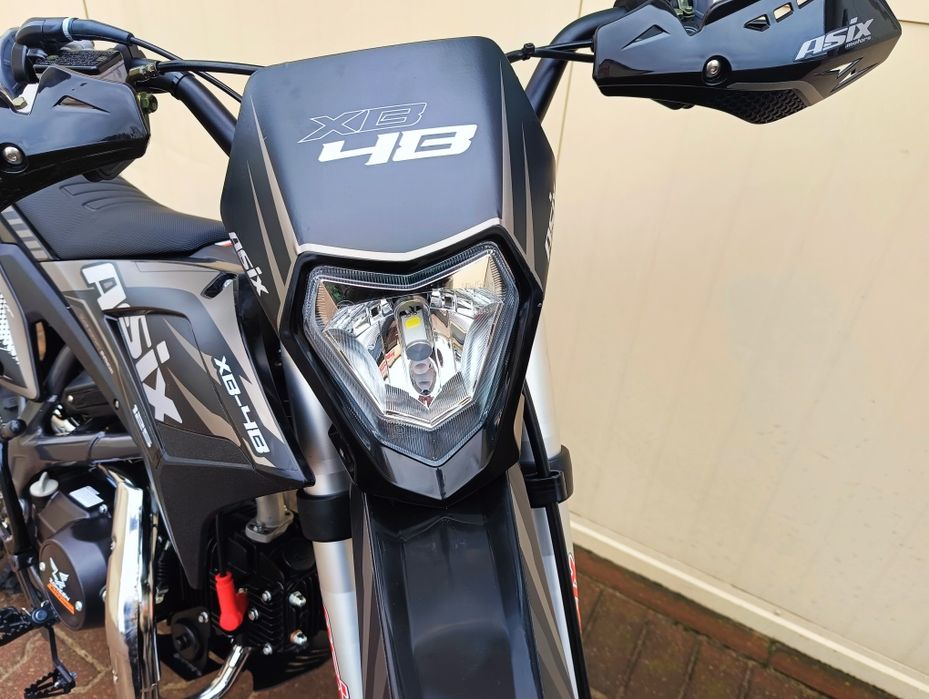 Wymarzony Cross Asix xb 48 125 CC koła 17 i 14' dark version