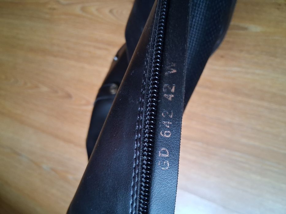 Wysokie buty do jazdy konnej