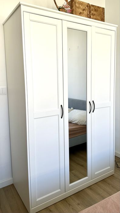 Roupeiro IKEA SONGESAND branco – como novo (120x60x191 cm)