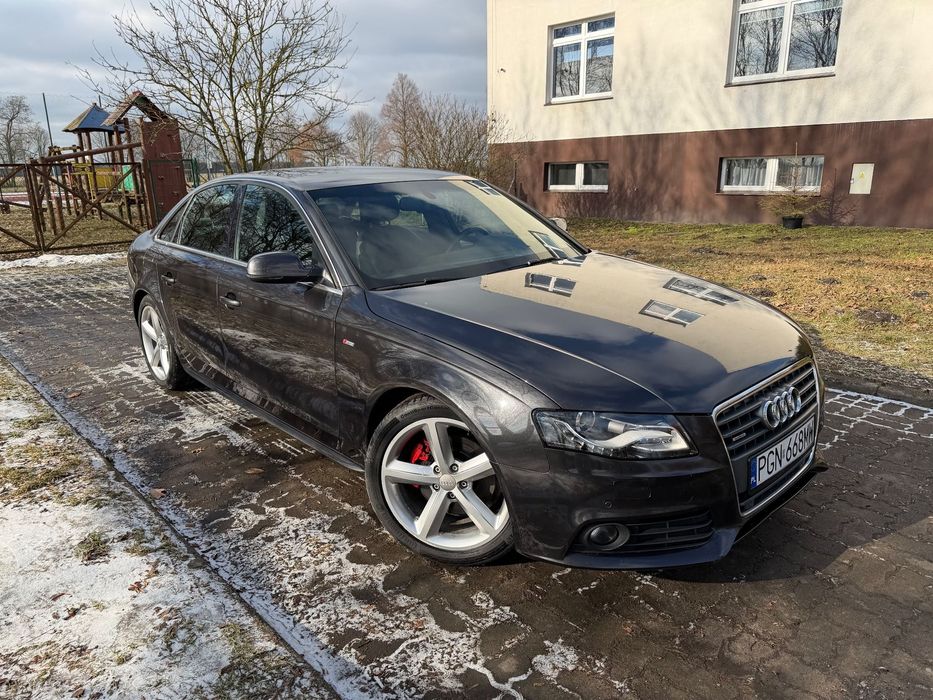 Audi A4 Limousine Audi a4 b8 2.0TDI Quattro sline