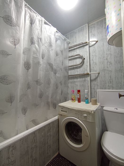 ЮГОК сдается 2 -однокомнатные квартиры в одном доме.