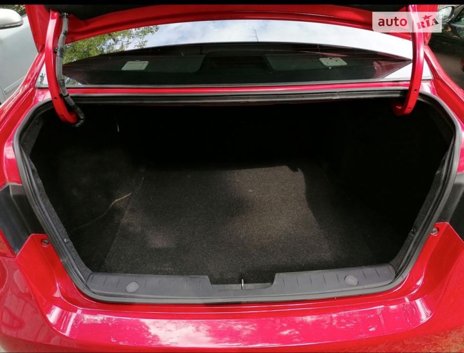 Продам автомобіль  MG 350