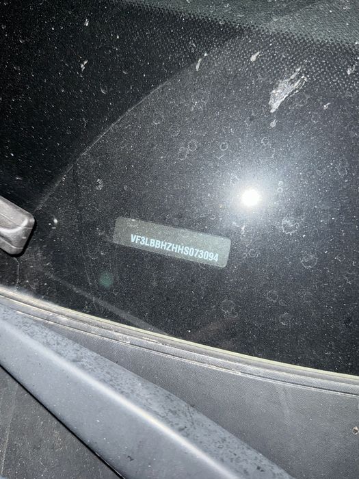 Peugeot 308 — fotografia 12