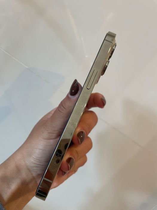 iPhone 13 Pro Gold
