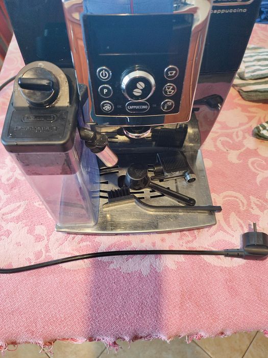 De'Longhi cappuccino