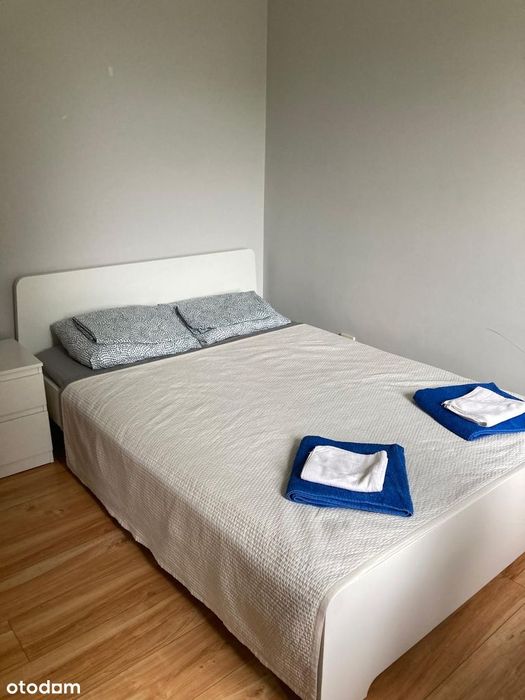 Dom w gorach z widokeim na jezioro zywieckie – další
