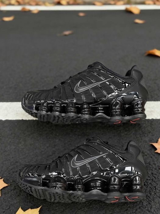 Buty Nike Shox Czarny nowe R.40