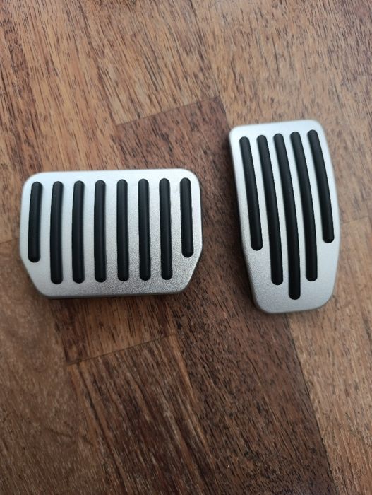 Накладки на педали Тесла , Tesla model 3 Y Performance