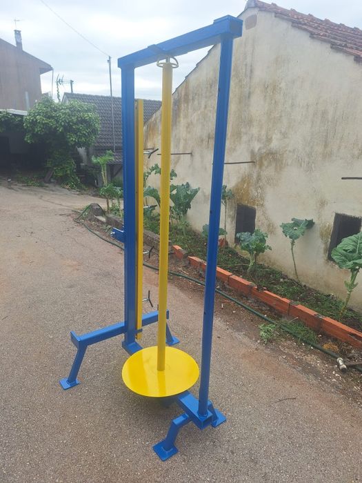 Desenrolador de rede para cercas.