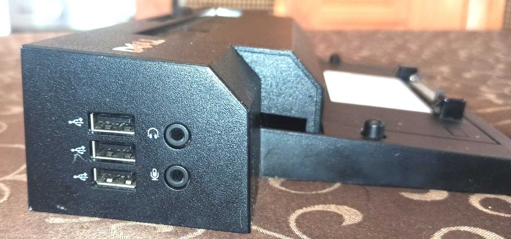 Dell PR02X Docking Station for Laptops E6420, E6430, E7440, E745064729767768834123