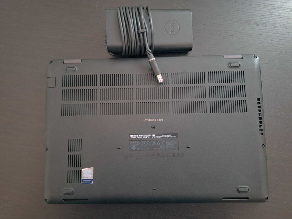Dell Linha Pro 14" IPS FHD i5 a 4.1MHZd Com SSD rapidíssimo.