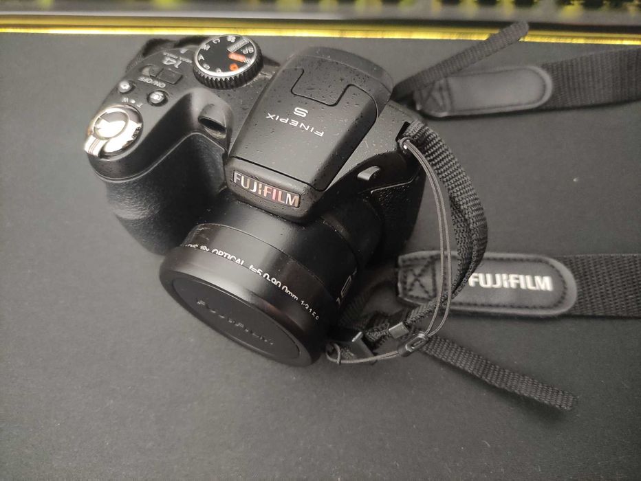 Máquina Fotográfica FujiFilm S2950 (Aveiro, Porto, Braga)