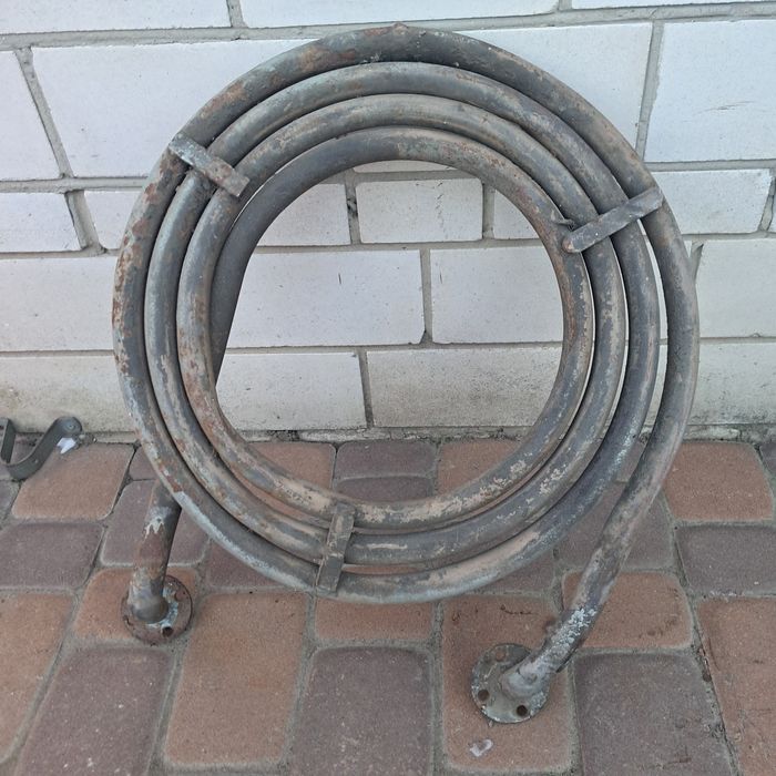 Трубка-охолоджувач компресора.