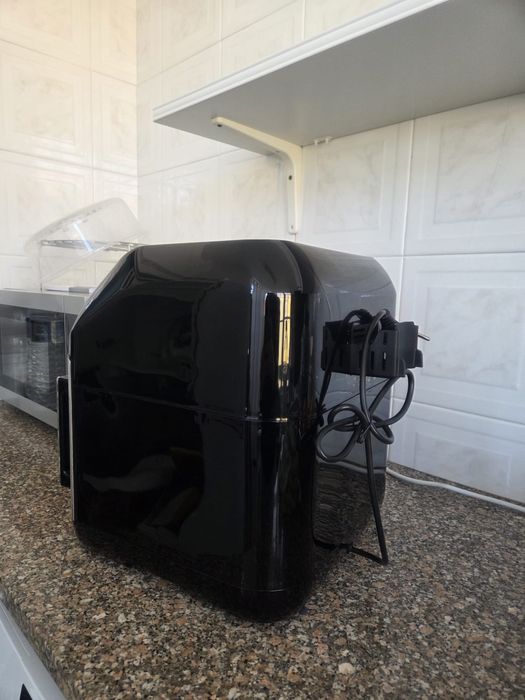 Air fryer/forno FLAMA 686FL, capacidade 13 L