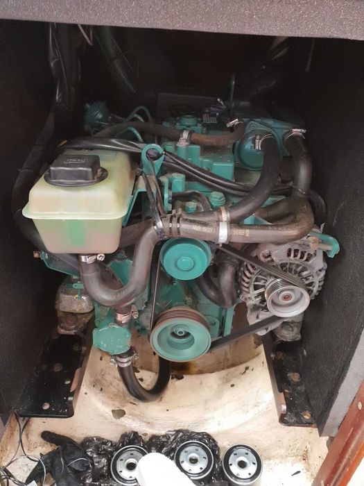 Pełnomorski jacht CARTER 30 s/y Atuin Świeży silnik