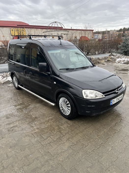 Продам авто опель комбо