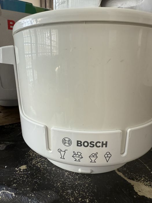 Acessorios para Bosch mum 5 ainda esta dentro de garantia da worten