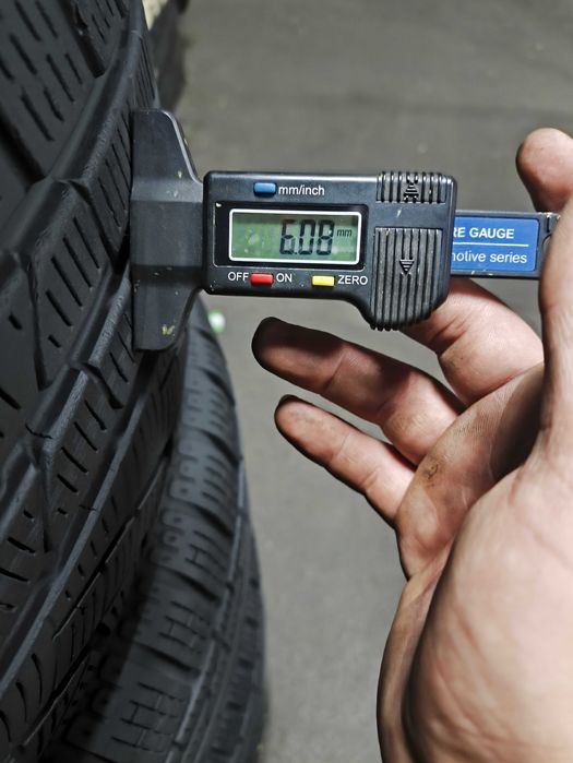 Шини бу 225/50 R17 Pirelli Sottozero Winter 210 Комплект Run Flat Зима