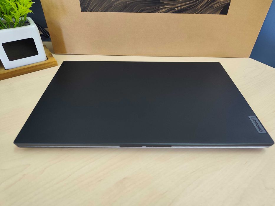 Lenovo V15 G2 !6GB 512GB Win11 Intel N4500